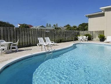 Howard Johnson Inn Tybee Island Savannah Ga Удобства фото